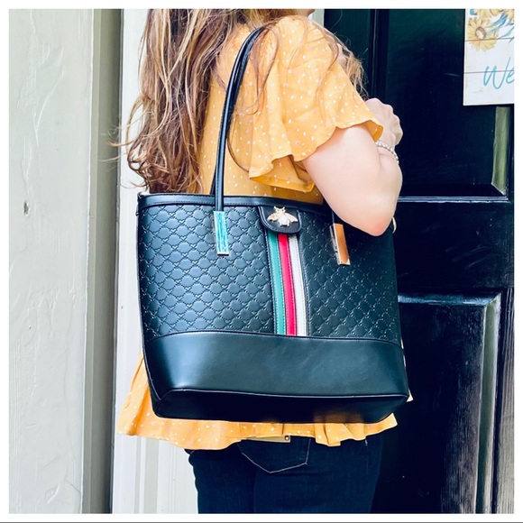 Chic vegan leather tote and wallet bag set - Picture 4 of 12